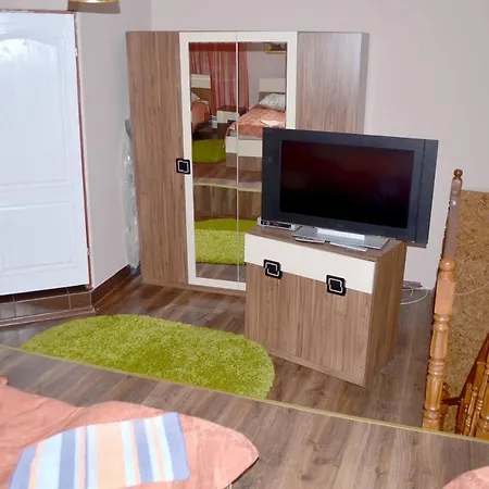 Соната Motel *